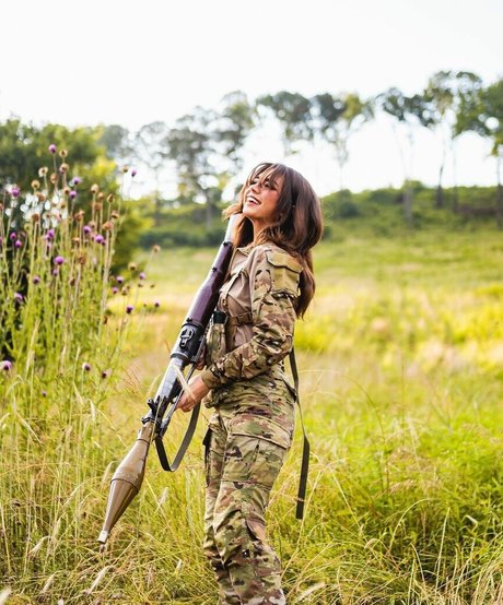 Lunchbaglujan modèle pornographique archive