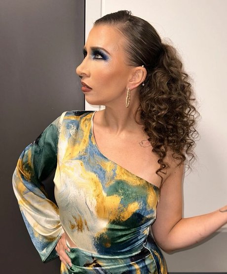 Aubrey Edwards star exclusive photo