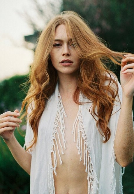 Holly Hicks beau modèle galerie