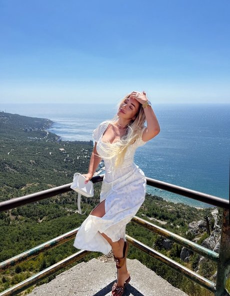 Anna Kostenko modèle de sexe photos