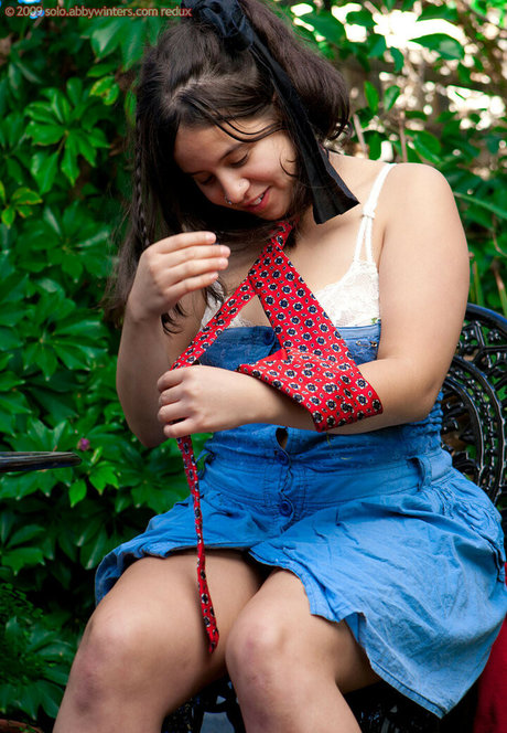 milf aux cheveux noirs onlyfans nu pornographique photos