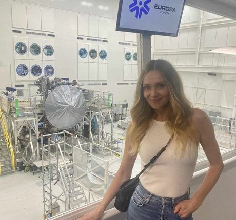 Vanessa Angel modèle adulte des photos