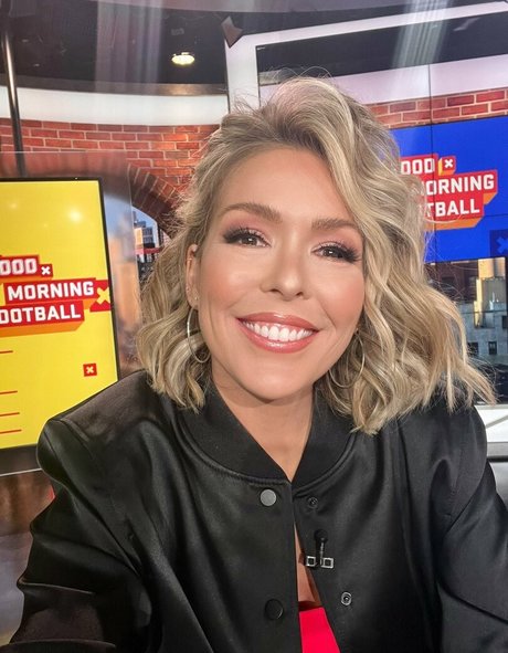 Colleen Wolfe modèle joli collection