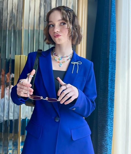 Emma Myers haut modèle archive