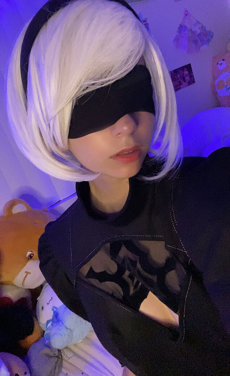 Clownhop mannequin photos