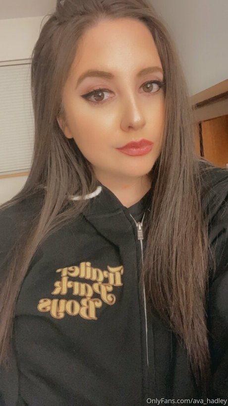 ava hadley étoile hd archive