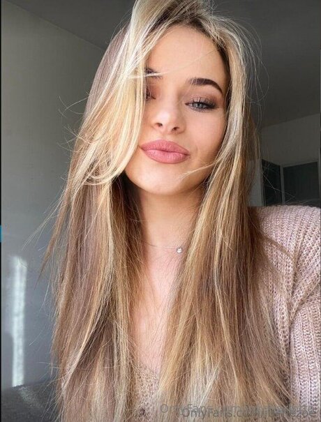 Inkcharlotte étoile nue galeries