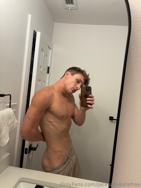 Jacksonskatefree star du porno de haute qualité des photos