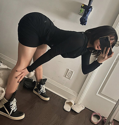 fans de latex uniquement pornographique en haute définition img