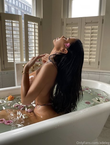 Adele grisoni star exclusive images