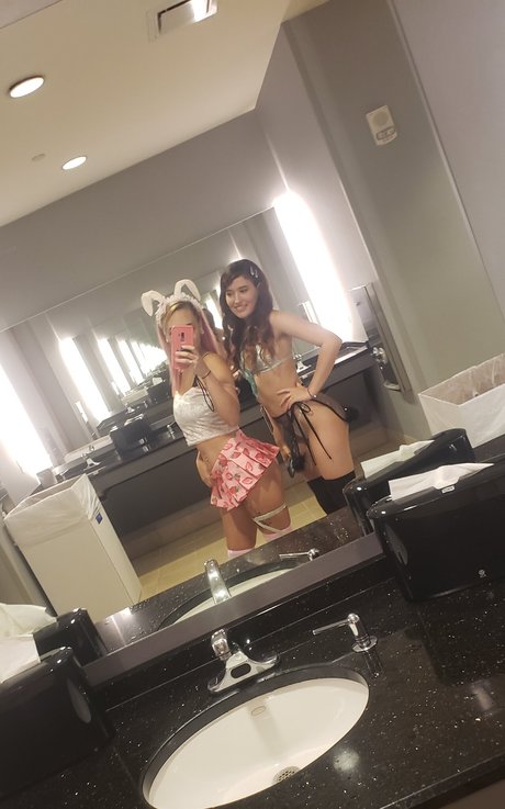 Lia SEXT ME actrice artistique photos