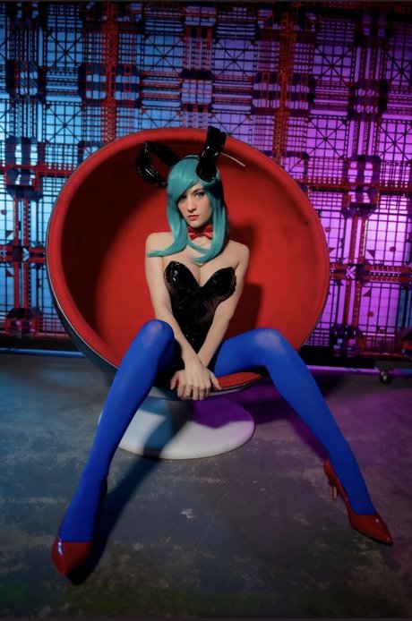 Kara Corvus art de star du porno photos