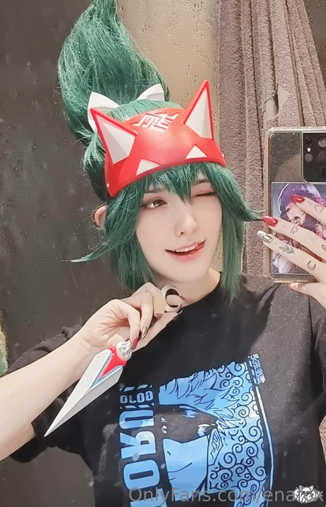 femme seulementfans beau haut photos