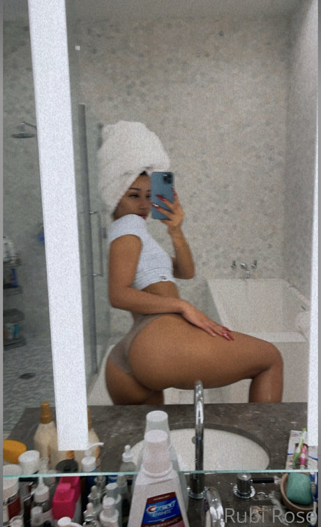 nature uniquementfans pornographique érotique archive