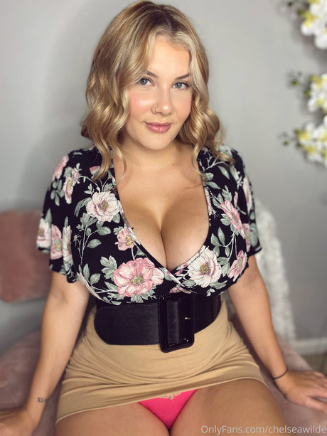 Chelsea Wilde haut de star du porno archive