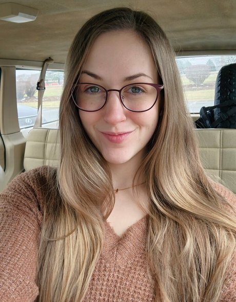 Lindsey Love modèle parfait galeries