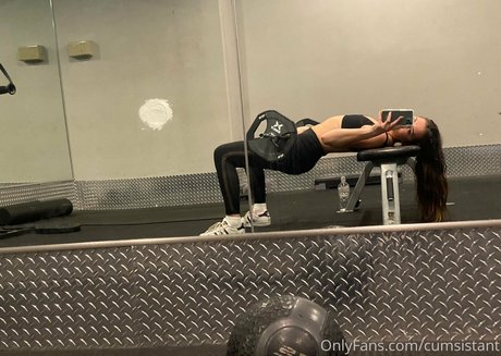 Ashley SEXT QUEEN_ xxx étoile images