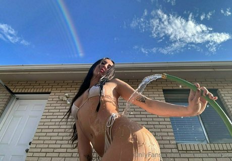 fellation en bikini onlyfans meilleur érotique image