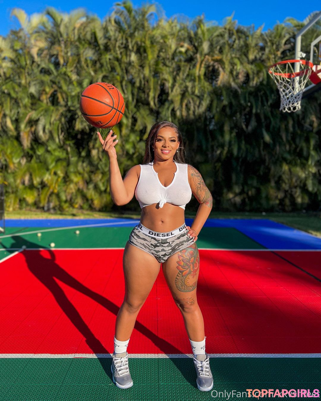 KKVSH belle actrice galeries