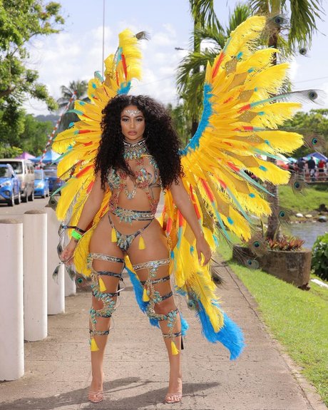 chatte dégoulinante et humide onlyfans sexe de haute qualité photos