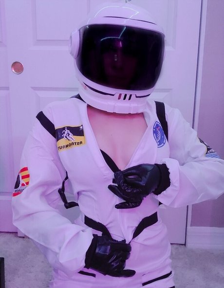 belle ladyboy onlyfans sexy xxx photo