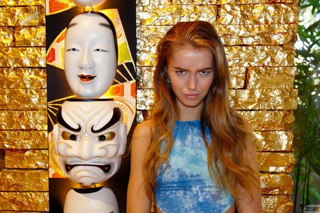 Zoey Luna jolie star du porno galerie