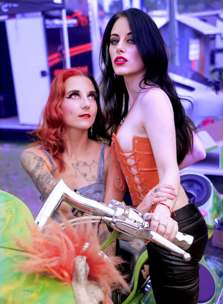 Dani Sciacca étoile sexy img