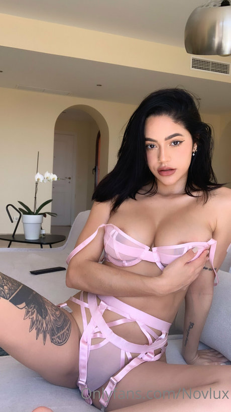 N O V A star exclusive image