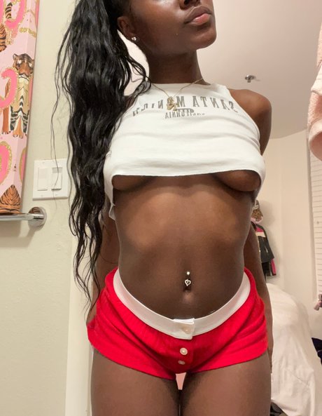 juiicyyyfruit actrice parfaite archive