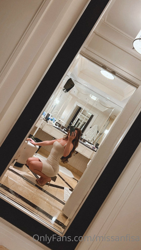 missanfisa modèles nus collection