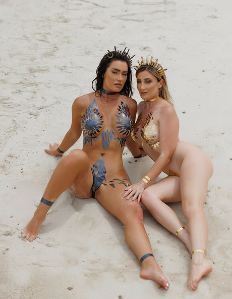 infirmière aux gros seins onlyfans chaud nu photos