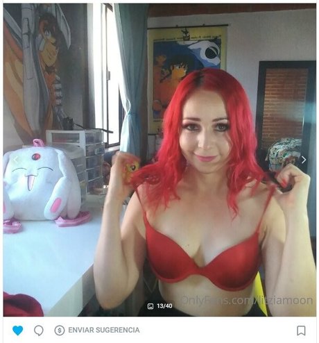 Litzia Moon modèle sympa images