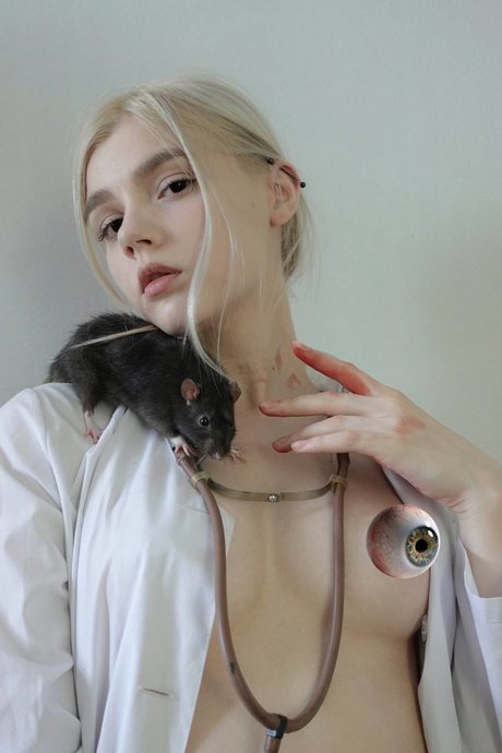 belle-fille onlyfans nu parfait galerie