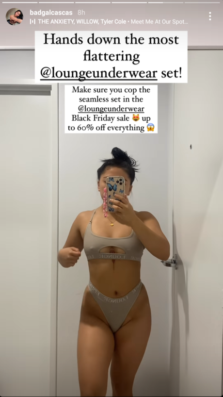 Badgalcascas modèle sympa photo