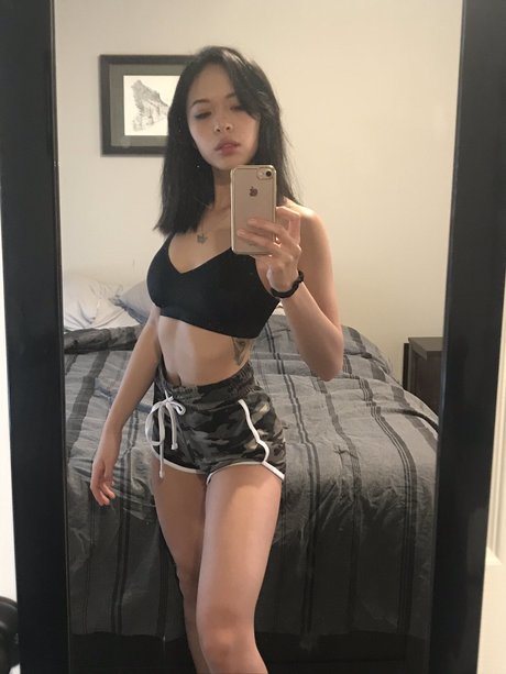 chatte dégoulinante et humide onlyfans adulte de haute qualité collection