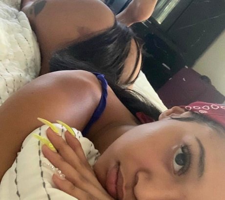 Edwina Carla Isaacs art étoile photos