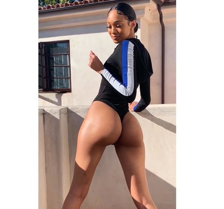 Edwina Carla Isaacs modèle magnifique image