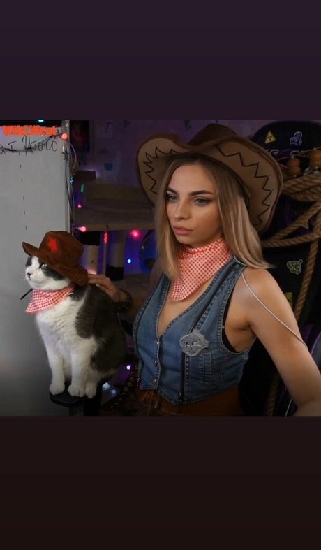 busya18plus star du porno xxx archive