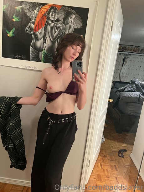 BadDragonSlayer star du sexe des photos