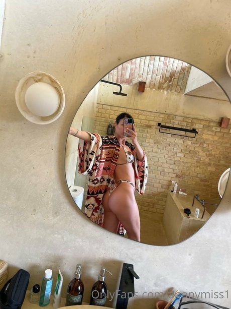 anonymiss1 modèle gratuit galerie