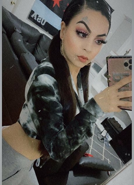 venuschula actrice pornographique galerie