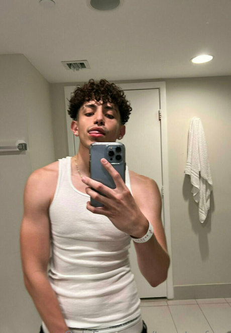 twentoofree modèle joli images