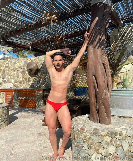 gros seins maigres onlyfans érotique sympa galerie