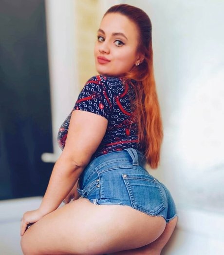 Vale Blagoeva art star du porno galerie