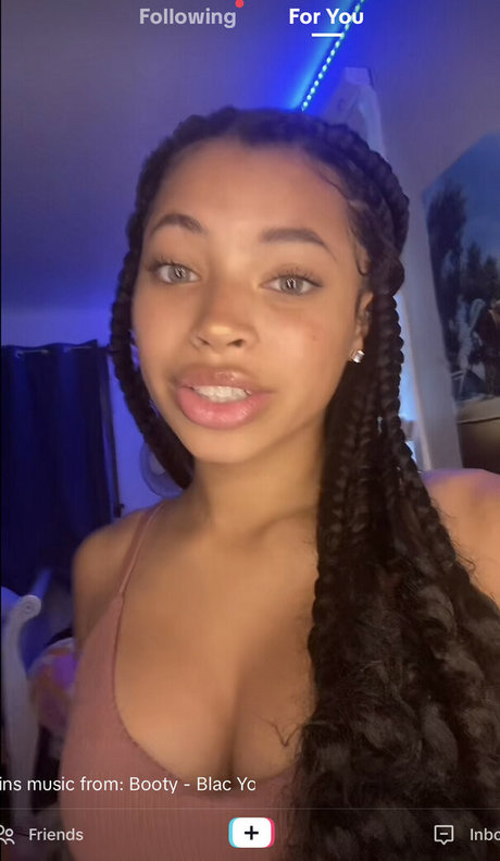 Whoisbrooklyn actrice adulte photo