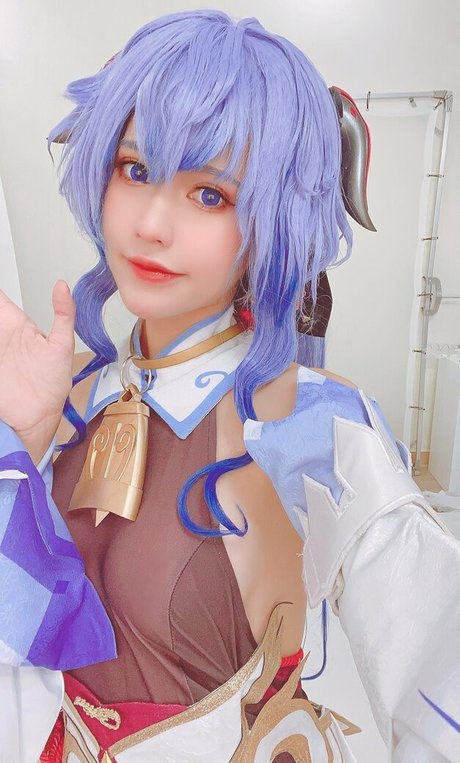 pingpinggg2011 jolie star du porno galerie