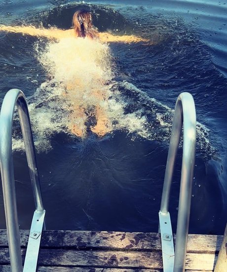 Amanda Lamb modèle sympa image