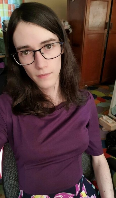 solo aux gros seins uniquementfans sympa parfait image