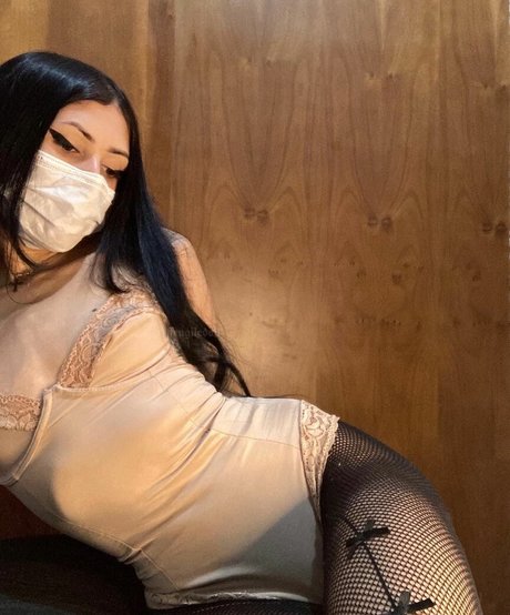 ffragiledoll actrice érotique archive