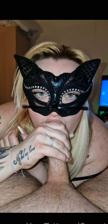 pawg rousse uniquementfans chaud sympa images